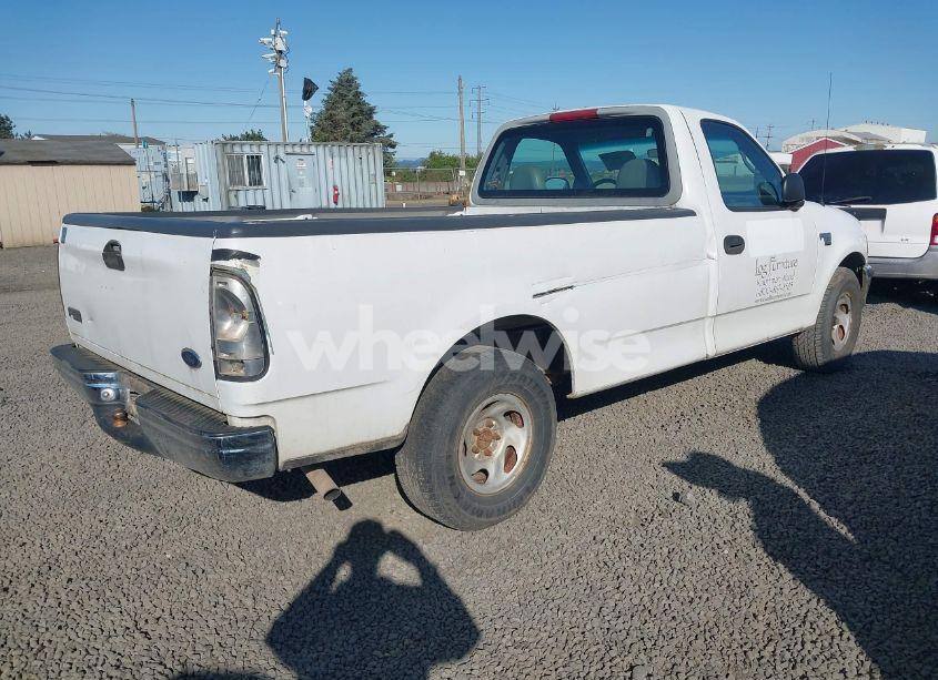 Photo 4 of 1998 Ford F-150 LARIAT/STANDARD/XL/XLT (VIN 2FTRF176XWCA94878)