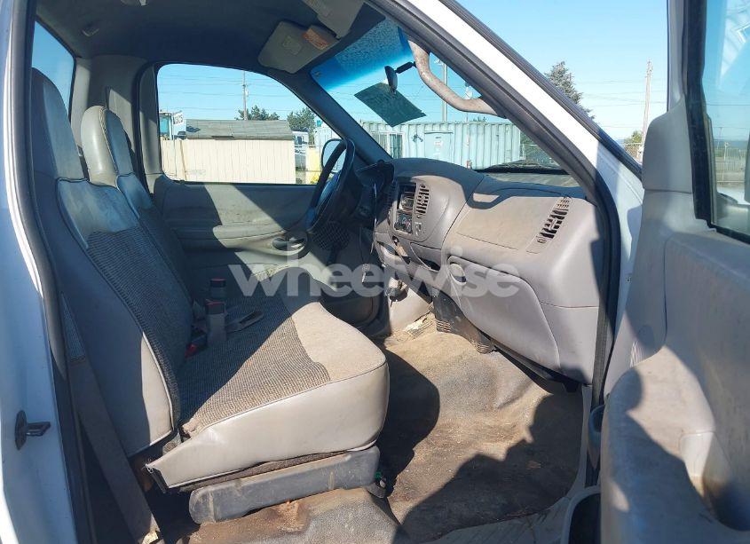 Photo 5 of 1998 Ford F-150 LARIAT/STANDARD/XL/XLT (VIN 2FTRF176XWCA94878)