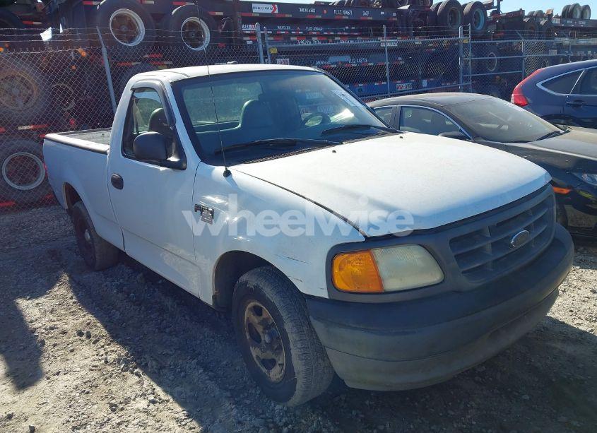 2004 Ford F-150 HERITAGE XL/XLT (VIN 2FTRF17W64CA26574) main photo