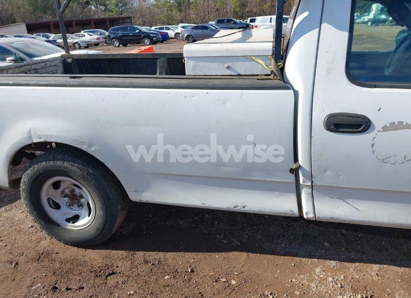 Photo 6 of 2004 Ford F-150 HERITAGE XL/XLT (VIN 2FTRF17W64CA72535)