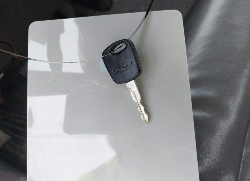 Photo 11 of 2004 Ford F-150 HERITAGE XL/XLT (VIN 2FTRF17W74CA64802)