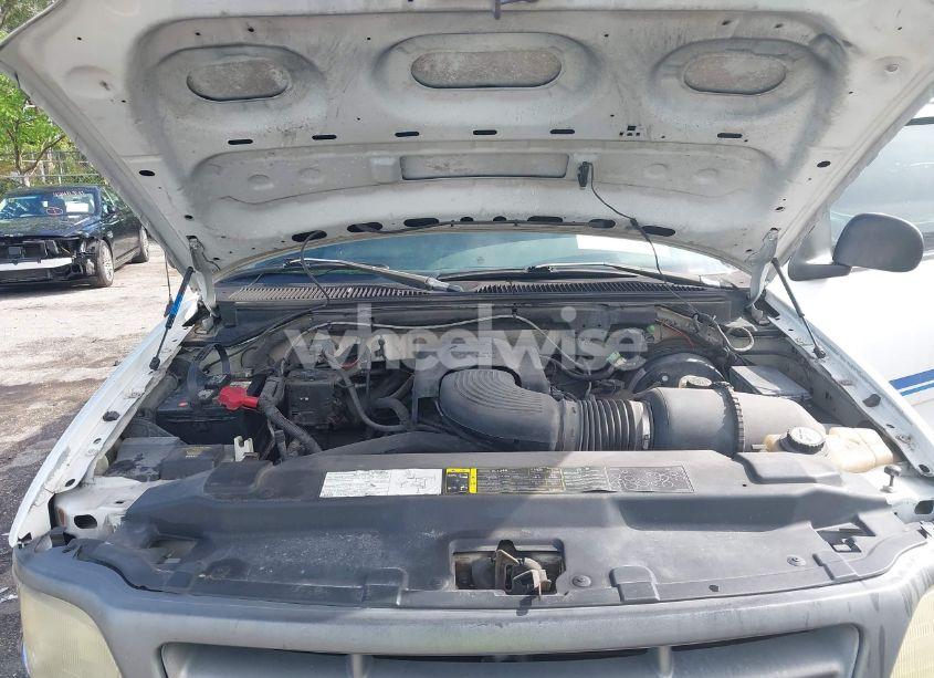 Photo 10 of 2004 Ford F-150 HERITAGE XL/XLT (VIN 2FTRF17W84CA14975)