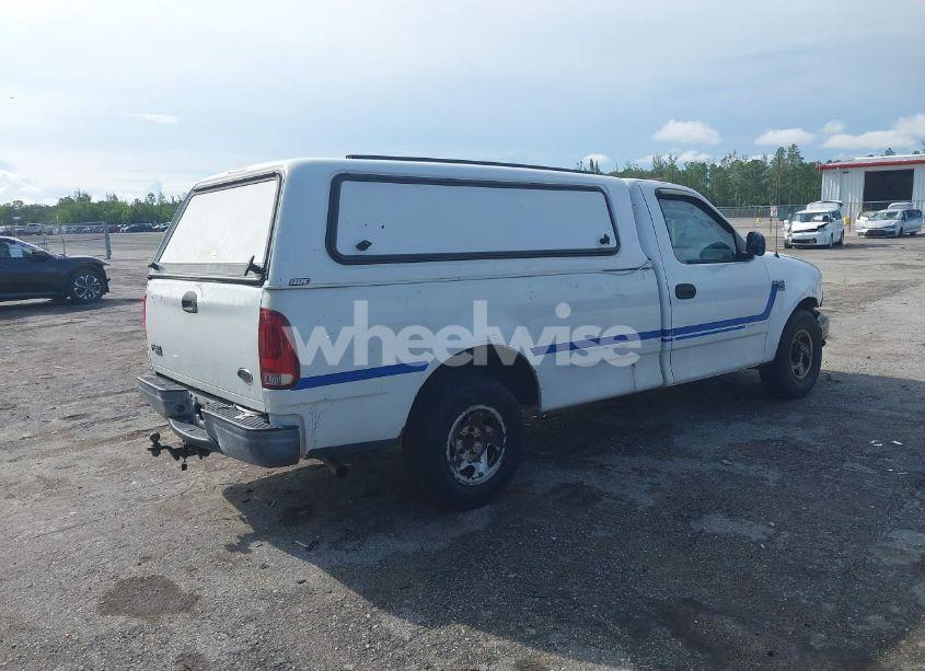 Photo 4 of 2004 Ford F-150 HERITAGE XL/XLT (VIN 2FTRF17W84CA14975)