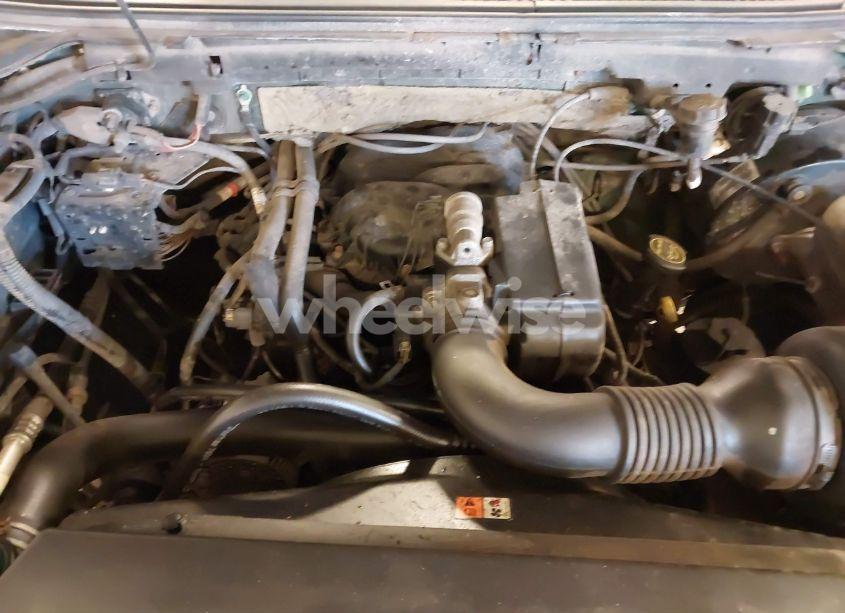 Photo 10 of 2003 Ford F-150 XL/XLT (VIN 2FTRF18213CA52901)