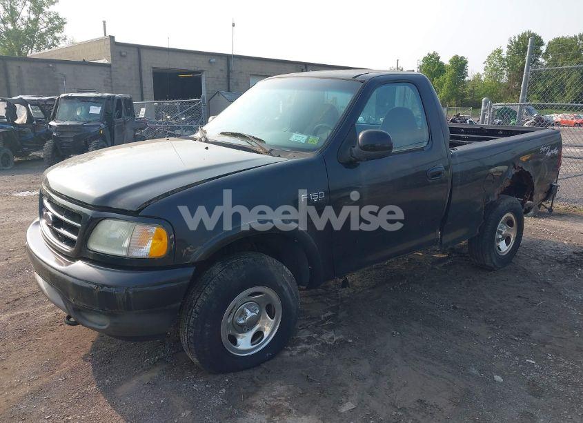 Photo 2 of 2003 Ford F-150 XL/XLT (VIN 2FTRF18243CB08751)