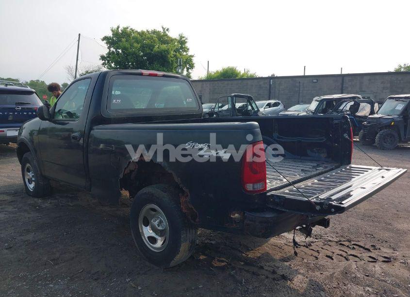 Photo 3 of 2003 Ford F-150 XL/XLT (VIN 2FTRF18243CB08751)