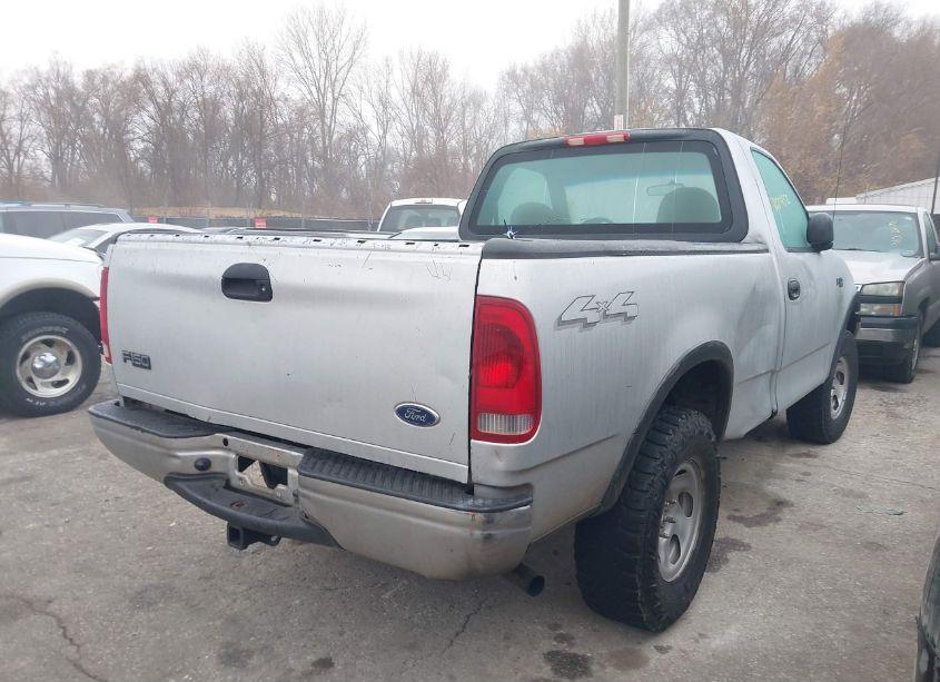 Photo 4 of 2003 Ford F-150 XL/XLT (VIN 2FTRF18253CB13151)
