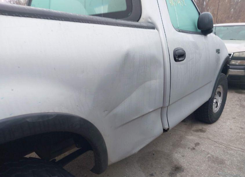 Photo 6 of 2003 Ford F-150 XL/XLT (VIN 2FTRF18253CB13151)