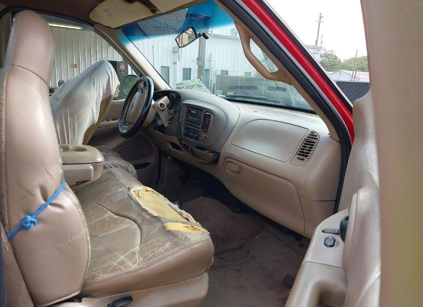 Photo 5 of 1999 Ford F-150 LARIAT/WORK SERIES/XL/XLT (VIN 2FTRF18L4XCA61509)