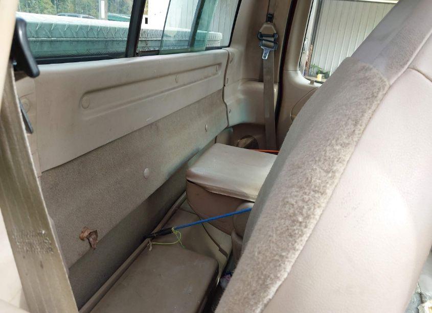 Photo 8 of 1999 Ford F-150 LARIAT/WORK SERIES/XL/XLT (VIN 2FTRF18L4XCA61509)