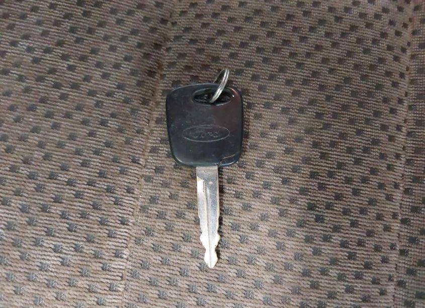 Photo 11 of 2001 Ford F-150 XL/XLT (VIN 2FTRF18L51CA90430)