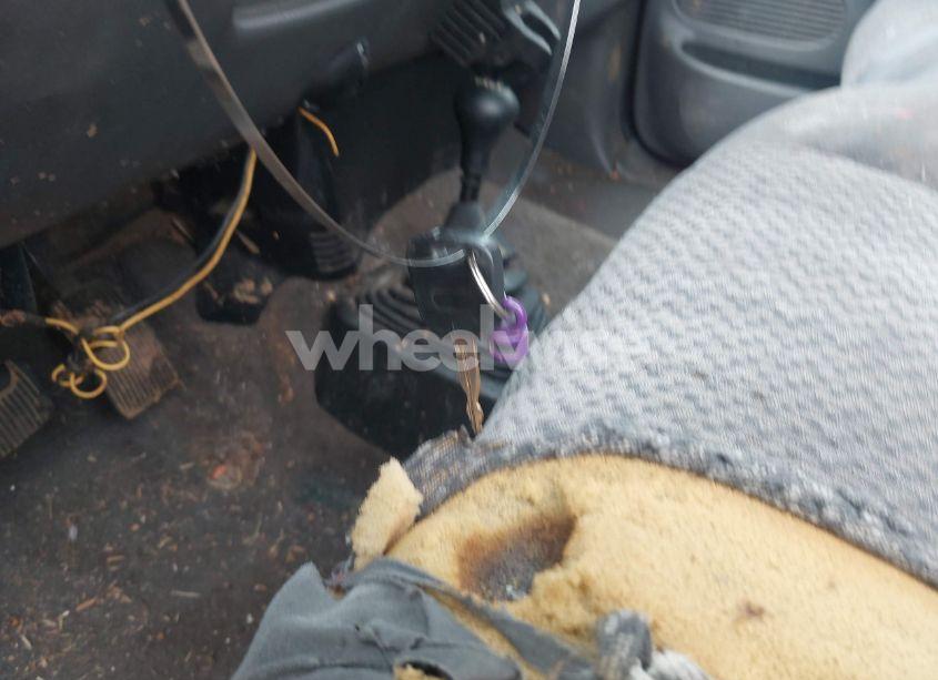 Photo 11 of 2004 Ford F-150 HERITAGE XL/XLT (VIN 2FTRF18W14CA40901)