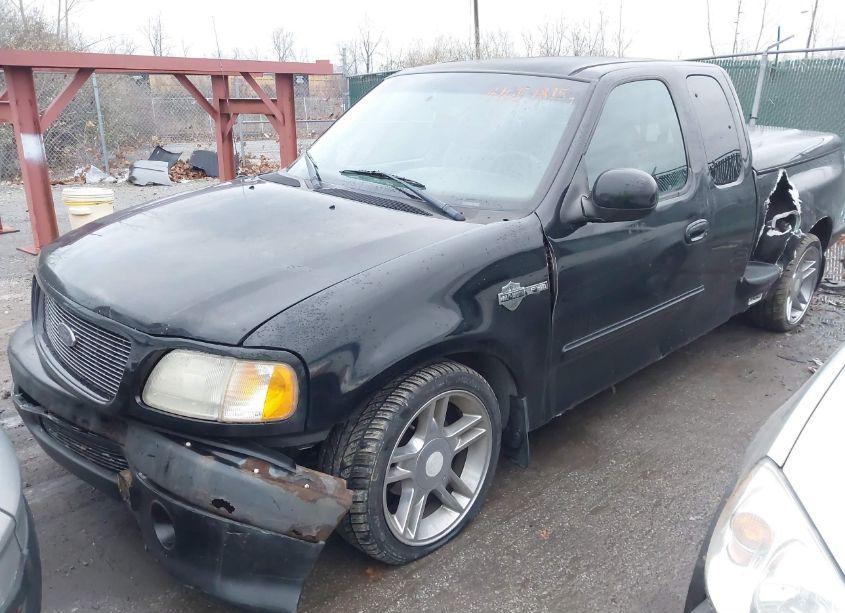 Photo 6 of 2000 Ford F-150 LARIAT/XL/XLT (VIN 2FTRX07L8YCB06428)