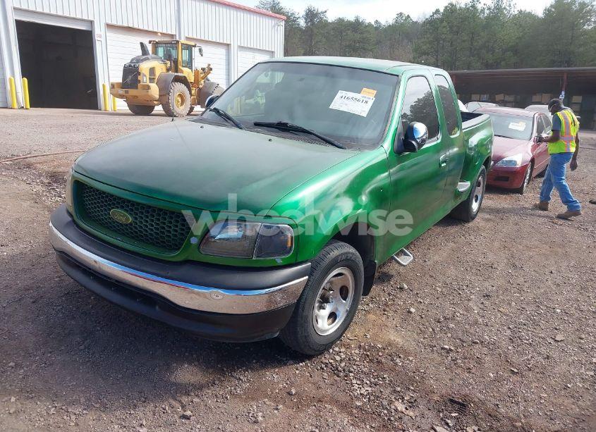 Photo 2 of 2001 Ford F-150 LARIAT/XL/XLT (VIN 2FTRX07WX1CA79197)