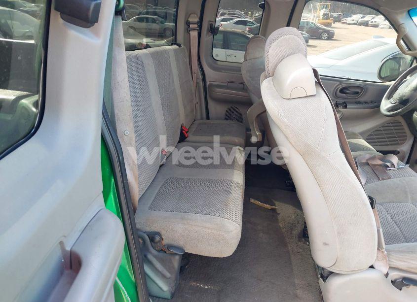 Photo 8 of 2001 Ford F-150 LARIAT/XL/XLT (VIN 2FTRX07WX1CA79197)