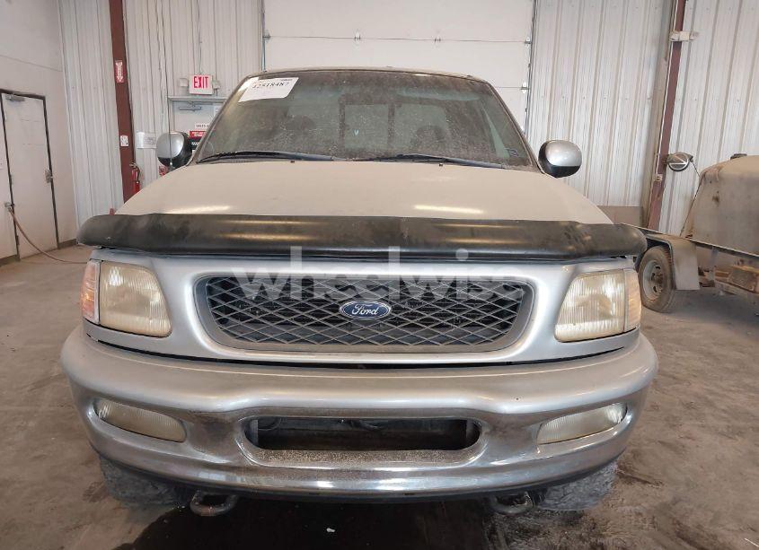 Photo 6 of 1998 Ford F-150 LARIAT/XL/XLT (VIN 2FTRX08L1WCA04612)