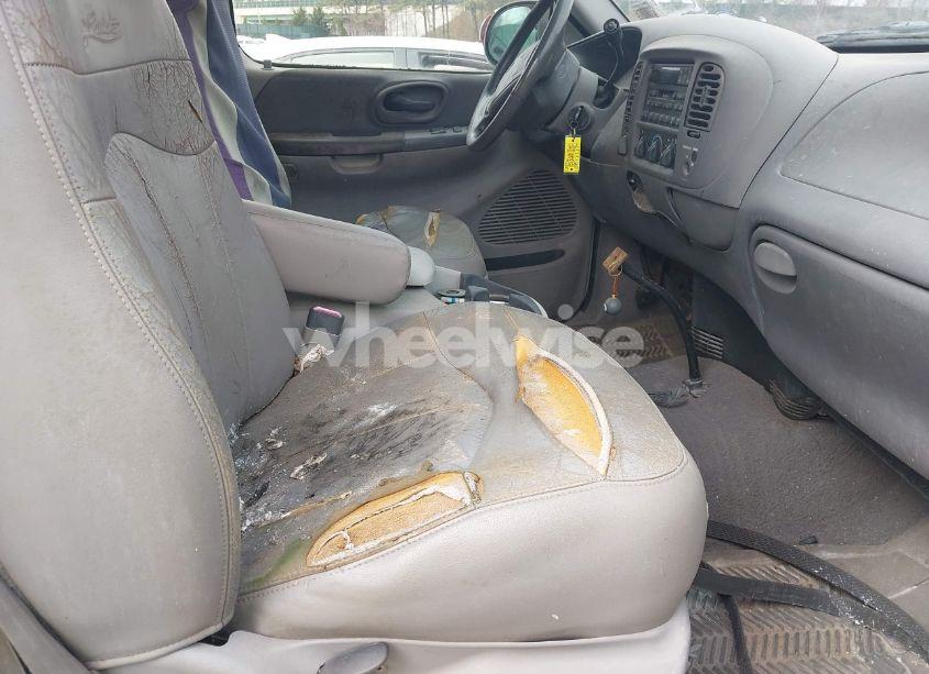 Photo 5 of 2000 Ford F-150 LARIAT/XL/XLT (VIN 2FTRX08L3YCA09782)