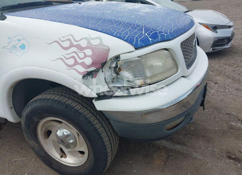 Photo 6 of 2000 Ford F-150 LARIAT/XL/XLT (VIN 2FTRX08L3YCA09782)