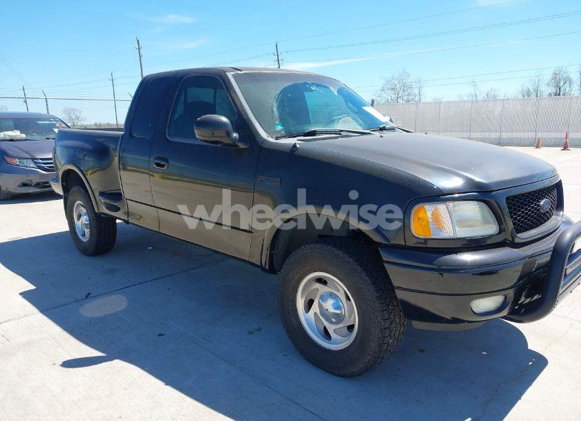 2000 Ford F-150 LARIAT/XL/XLT (VIN 2FTRX08L6YCA24700) main photo