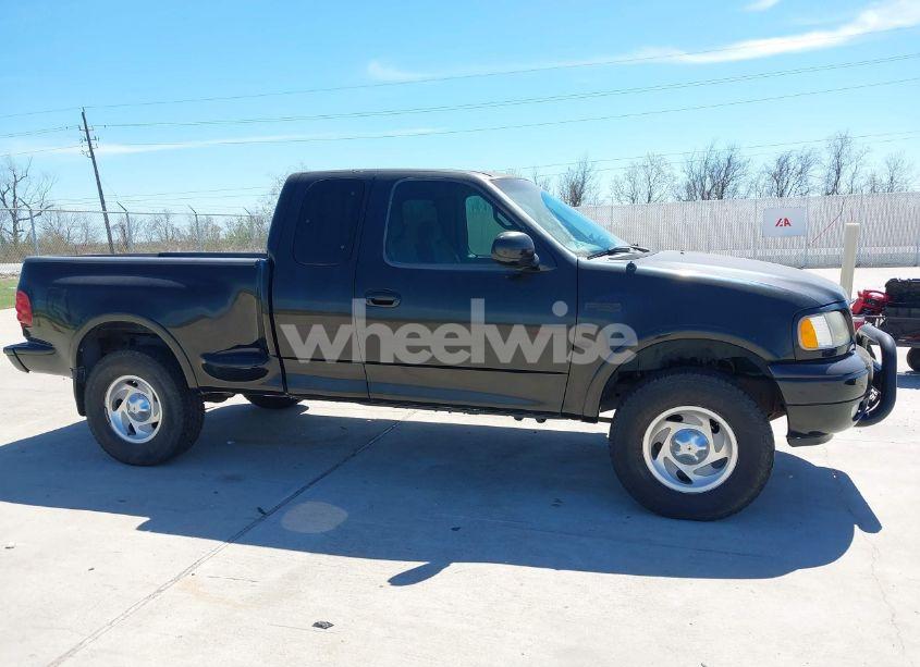 Photo 13 of 2000 Ford F-150 LARIAT/XL/XLT (VIN 2FTRX08L6YCA24700)