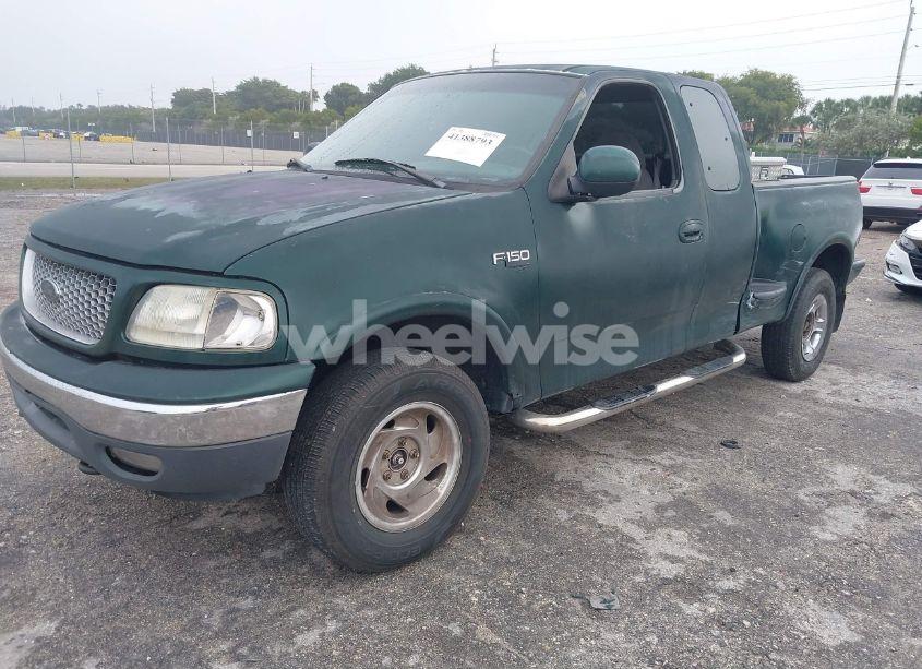 Photo 2 of 2000 Ford F-150 LARIAT/XL/XLT (VIN 2FTRX08L6YCA94651)
