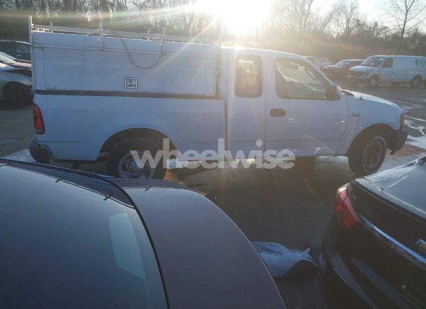 Photo 13 of 2004 Ford F-150 HERITAGE XL/XLT (VIN 2FTRX17204CA84111)