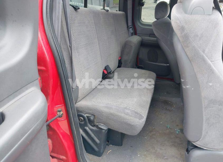 Photo 8 of 2002 Ford F-150 XL/XLT (VIN 2FTRX17222CA63516)