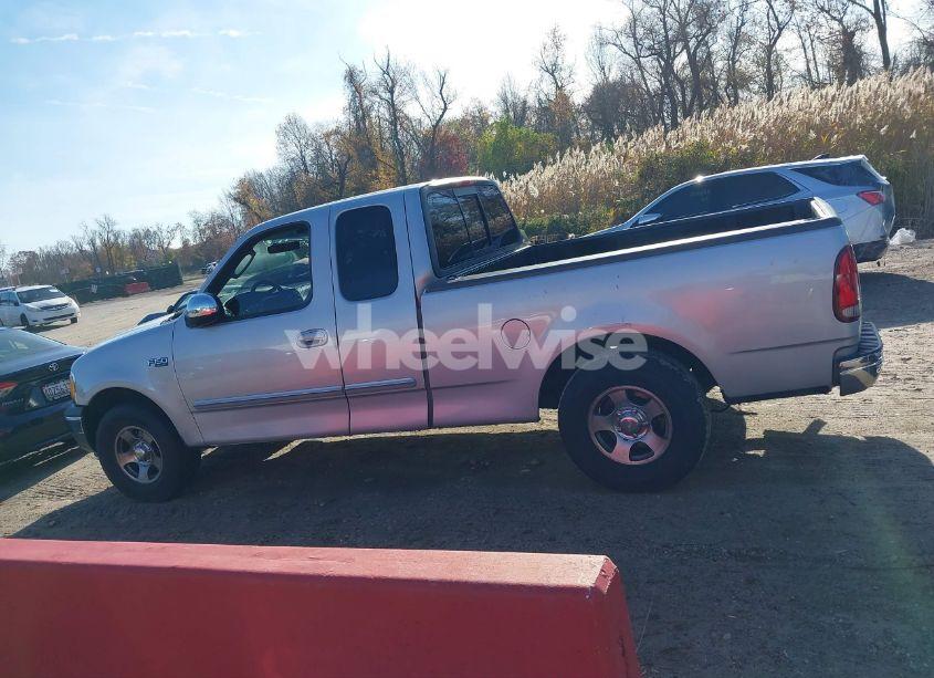 Photo 14 of 2002 Ford F-150 XL/XLT (VIN 2FTRX17222CA76556)