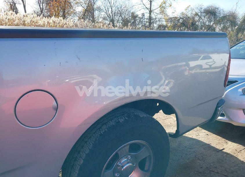 Photo 6 of 2002 Ford F-150 XL/XLT (VIN 2FTRX17222CA76556)