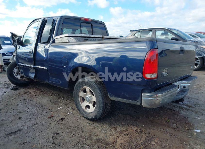 Photo 3 of 2003 Ford F-150 XL/XLT (VIN 2FTRX17223CA49102)