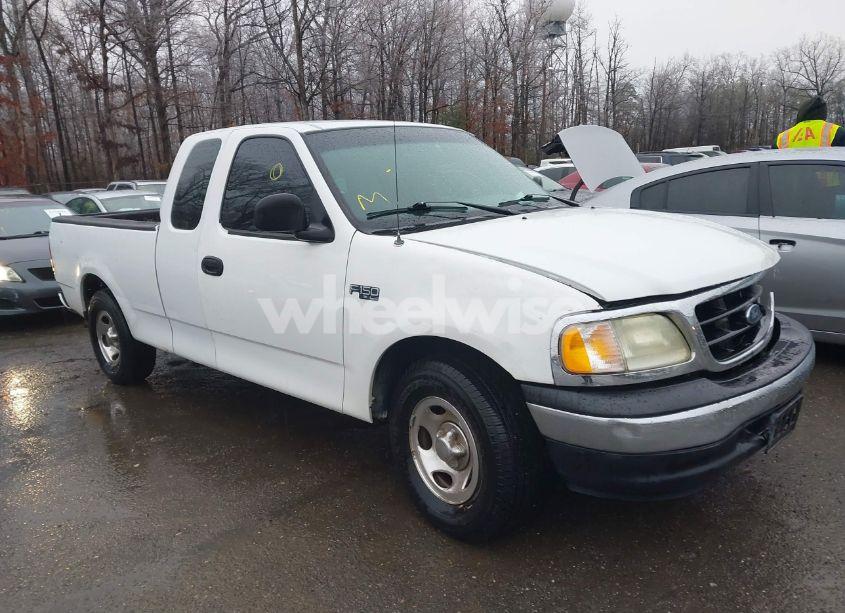 2004 Ford F-150 HERITAGE XL/XLT (VIN 2FTRX17224CA98804) main photo