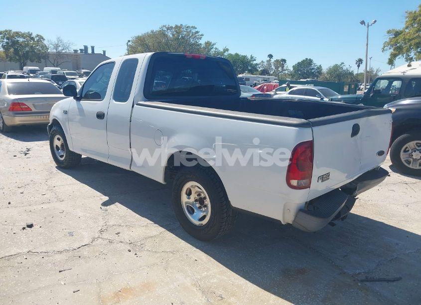 Photo 3 of 2004 Ford F-150 HERITAGE XL/XLT (VIN 2FTRX17234CA02808)