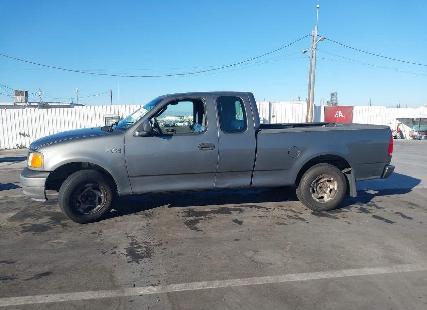 Photo 14 of 2004 Ford F-150 HERITAGE XL/XLT (VIN 2FTRX17254CA37141)