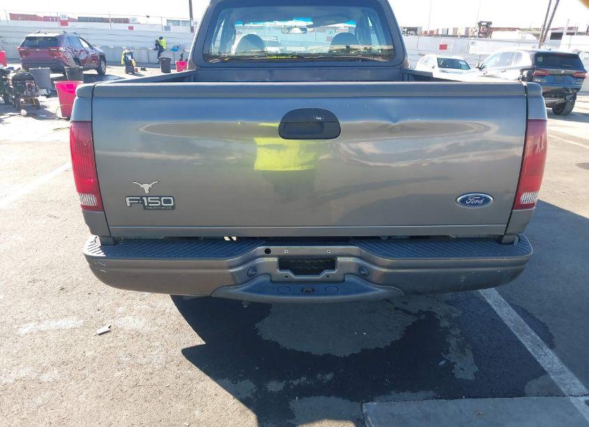 Photo 16 of 2004 Ford F-150 HERITAGE XL/XLT (VIN 2FTRX17254CA37141)