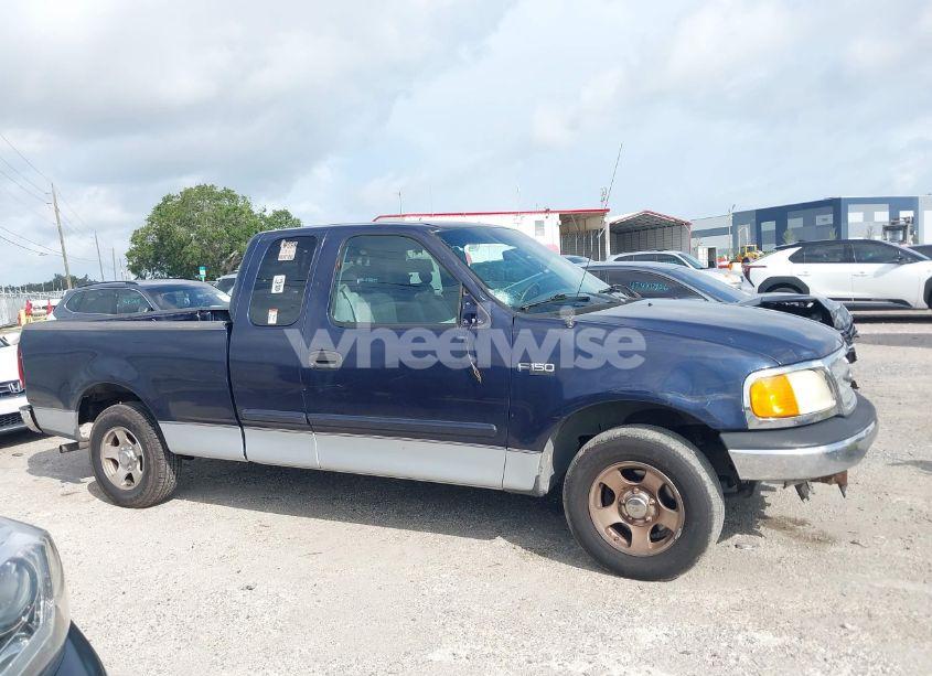 Photo 13 of 2004 Ford F-150 HERITAGE XL/XLT (VIN 2FTRX17264CA53784)