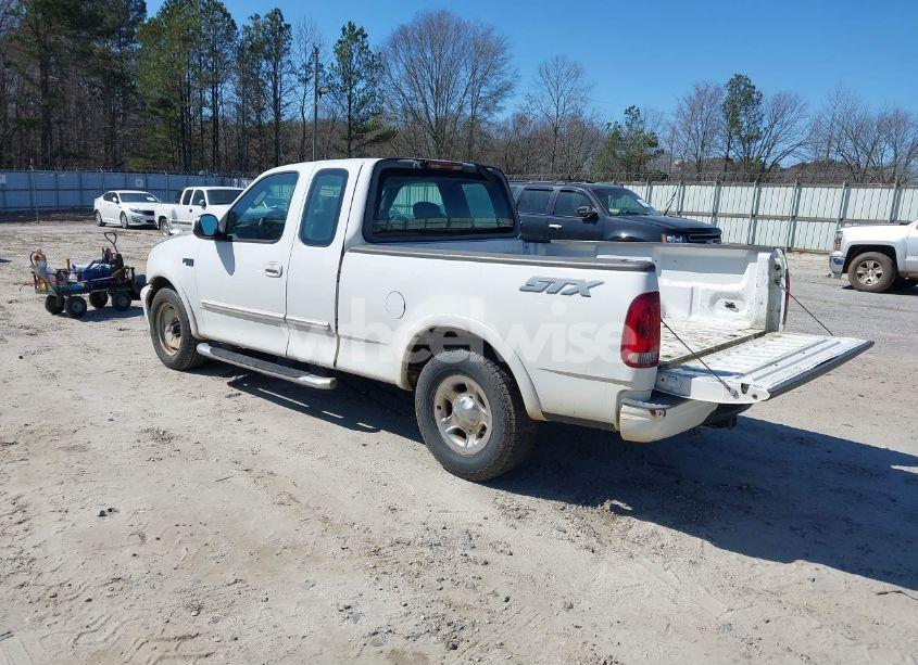 Photo 3 of 2003 Ford F-150 XL/XLT (VIN 2FTRX17273CA82712)
