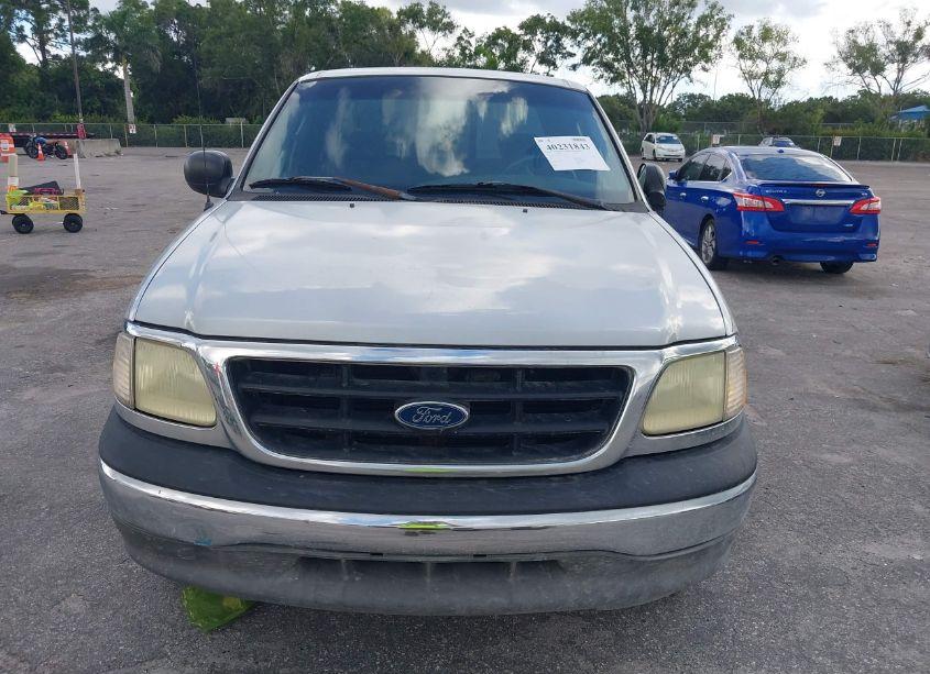 Photo 15 of 2003 Ford F-150 XL/XLT/XLT HERITAGE (VIN 2FTRX172X3CA61126)