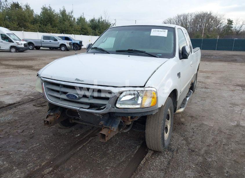 Photo 2 of 2002 Ford F-150 LARIAT/XL/XLT (VIN 2FTRX17L02CA15425)