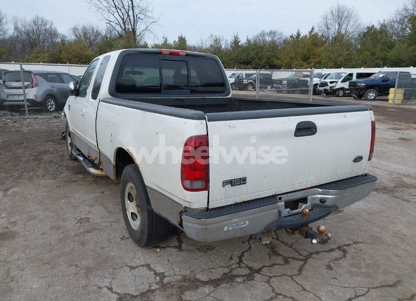 Photo 3 of 2002 Ford F-150 LARIAT/XL/XLT (VIN 2FTRX17L02CA15425)