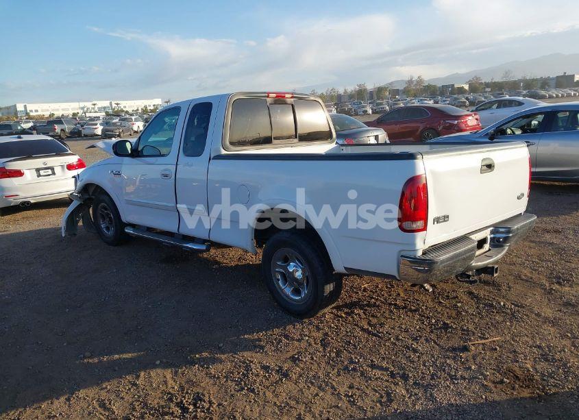 Photo 3 of 2003 Ford F-150 LARIAT/XL/XLT (VIN 2FTRX17W03CA25609)
