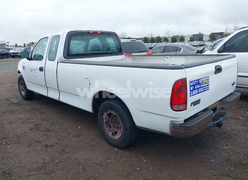 Photo 3 of 2004 Ford F-150 HERITAGE XL/XLT (VIN 2FTRX17W04CA15681)