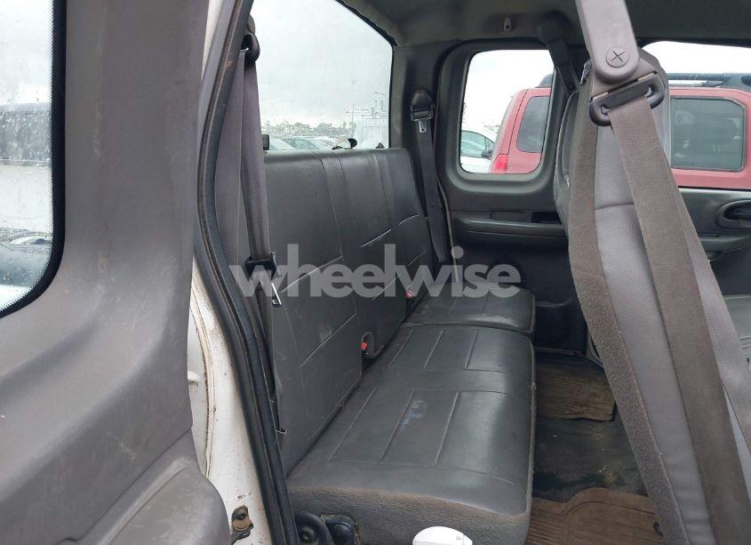 Photo 8 of 2004 Ford F-150 HERITAGE XL/XLT (VIN 2FTRX17W04CA15681)