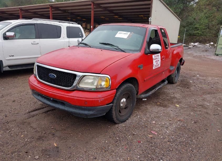Photo 2 of 1999 Ford F-150 LARIAT/WORK SERIES/XL/XLT (VIN 2FTRX17W2XCA72565)