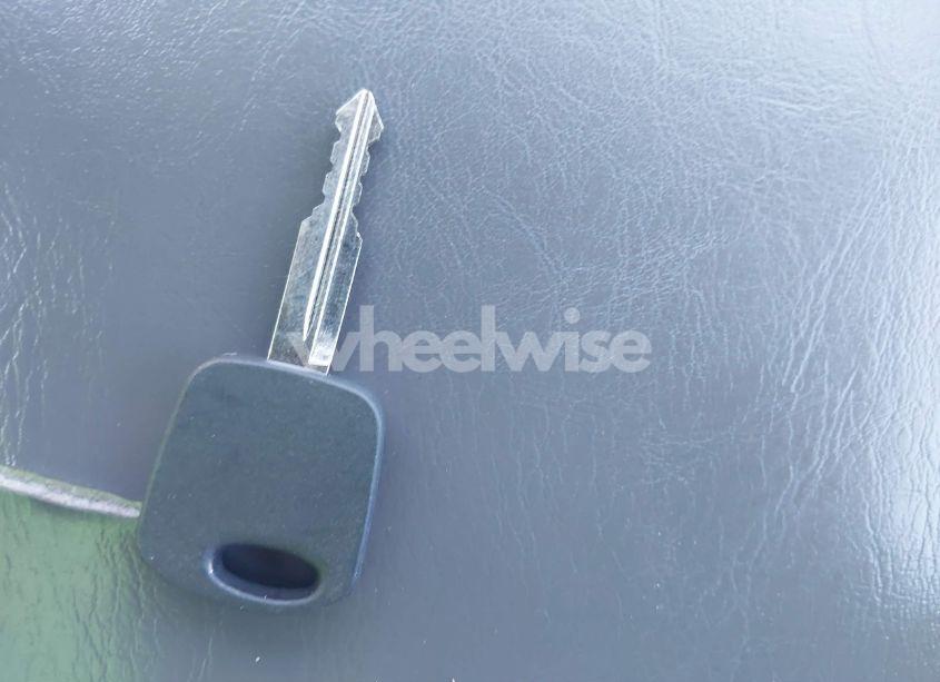 Photo 11 of 2004 Ford F-150 HERITAGE XL/XLT (VIN 2FTRX17W44CA41071)