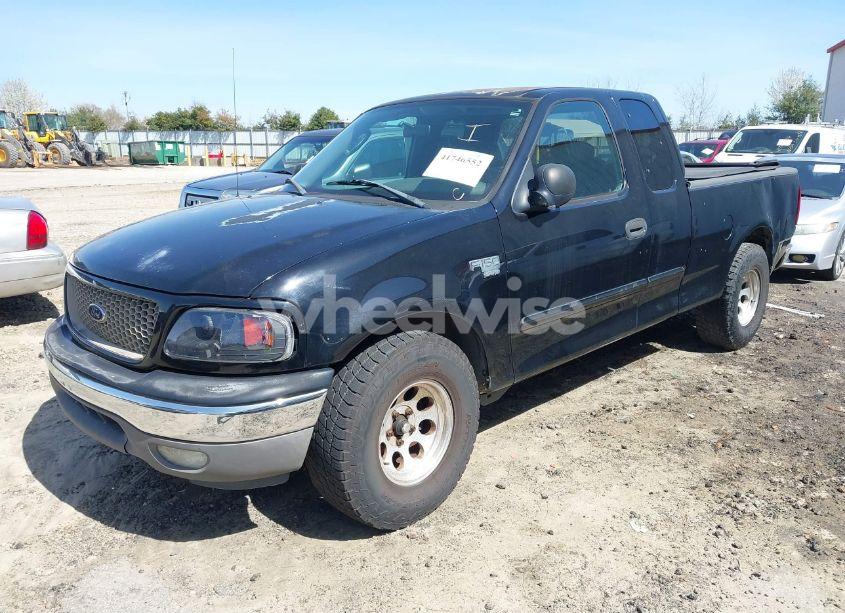 Photo 2 of 2004 Ford F-150 HERITAGE XL/XLT (VIN 2FTRX17W44CA41071)