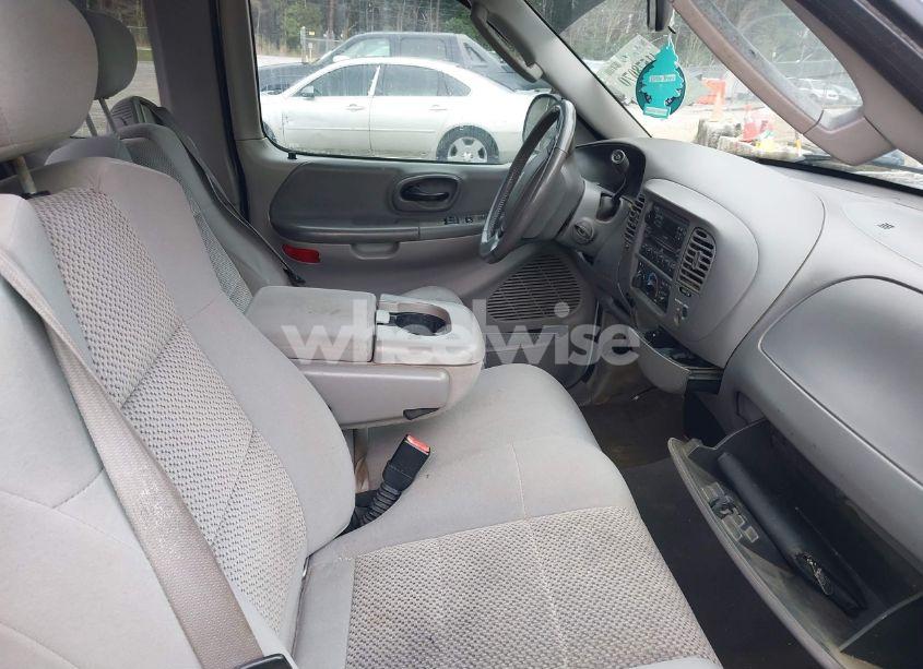 Photo 5 of 2004 Ford F-150 HERITAGE XL/XLT (VIN 2FTRX17W44CA46433)