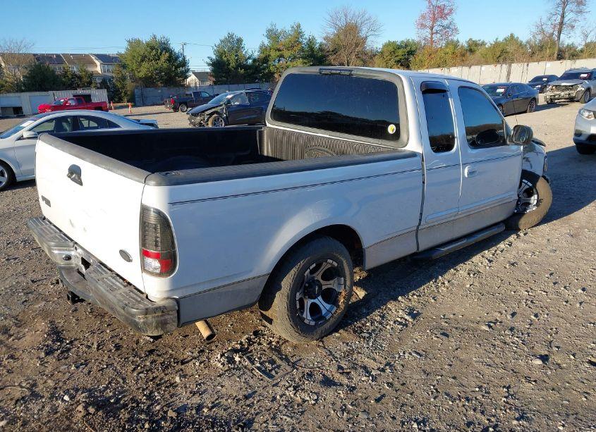 Photo 4 of 2003 Ford F-150 LARIAT/XL/XLT (VIN 2FTRX17W53CA10717)