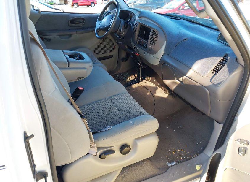 Photo 5 of 2003 Ford F-150 LARIAT/XL/XLT (VIN 2FTRX17W53CA10717)