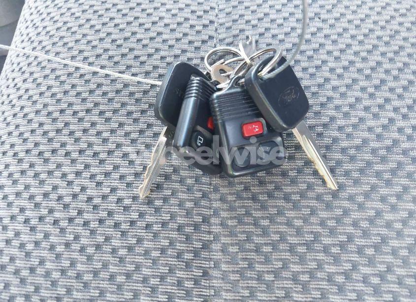 Photo 11 of 2004 Ford F-150 HERITAGE XL/XLT (VIN 2FTRX17W94CA33693)