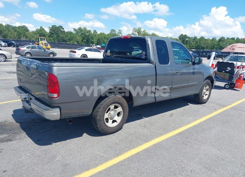 Photo 4 of 2004 Ford F-150 HERITAGE XL/XLT (VIN 2FTRX17W94CA33693)